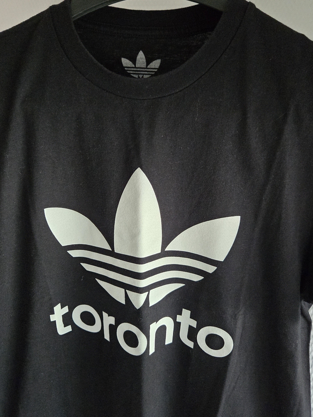 RARE! Adidas Men’s Black Toronto Trefoil Logo T-Shirt